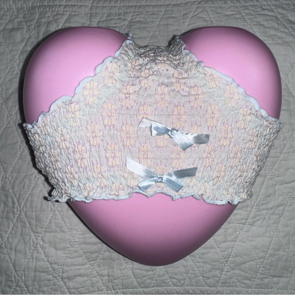 A Light Grey / Blue  with Beige Daisys iLolita Kawaii Panties. Textured panties